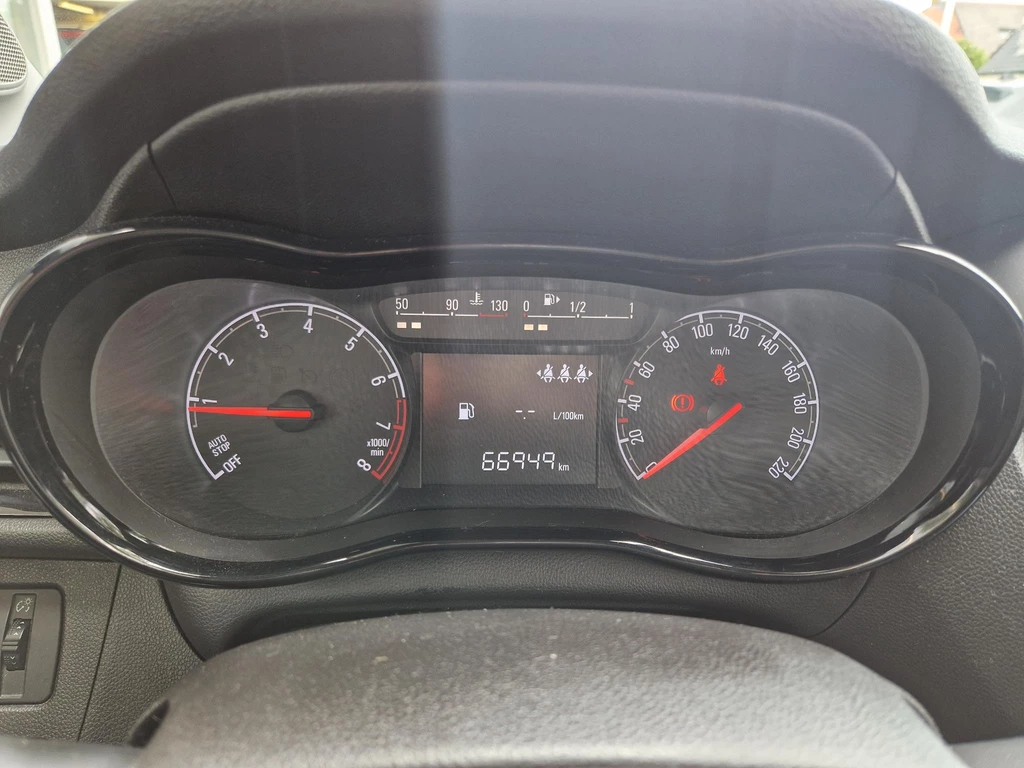 Opel KARL – foto 18