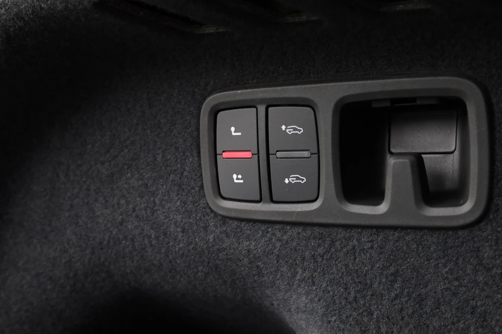 Audi RSQ8 – foto 26