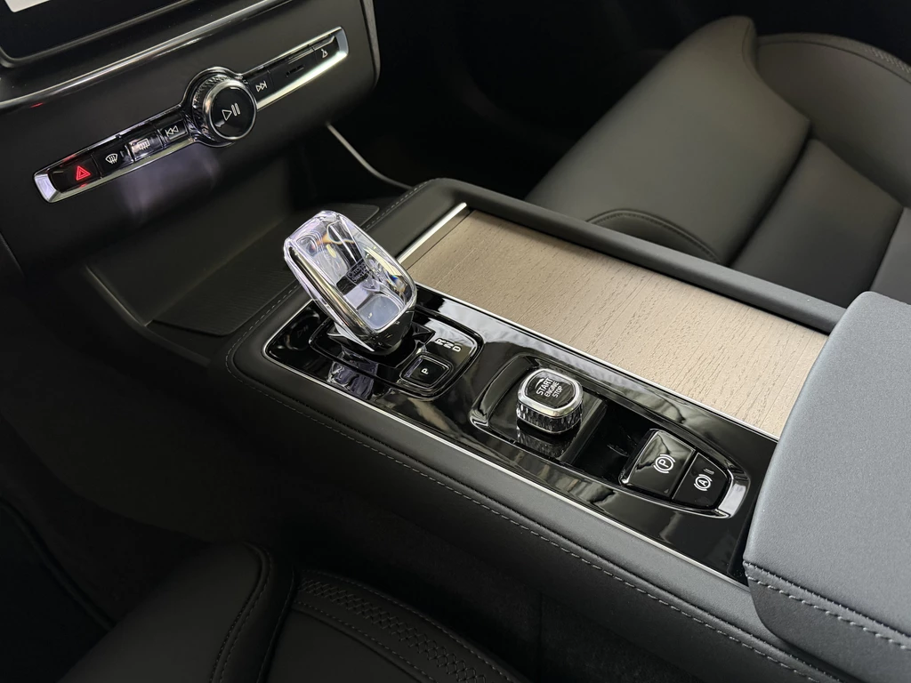 Volvo XC90 – foto 29