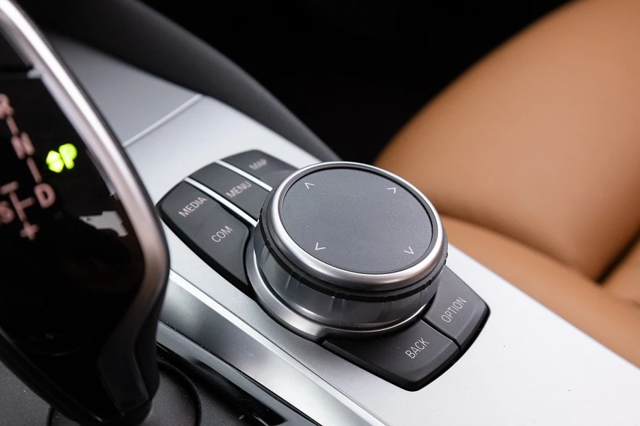 BMW 5 Serie – foto 31