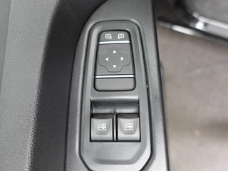 Renault Trafic – thumbnail 15