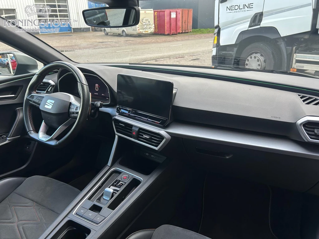 SEAT Leon – foto 8