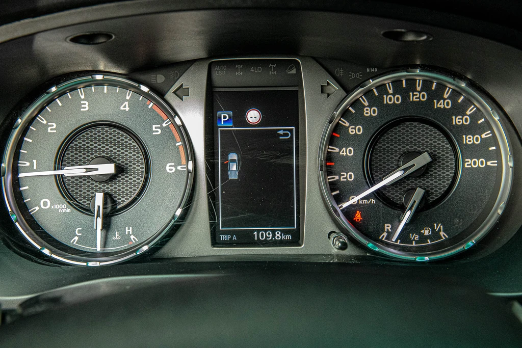 Toyota Hilux – foto 14