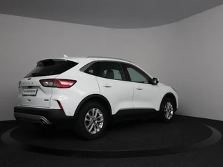 Ford Kuga – thumbnail 6