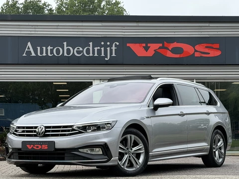 Volkswagen Passat Variant 1.5 TSI R-Line Business + | Panodak | ACC | Camera | Keyless