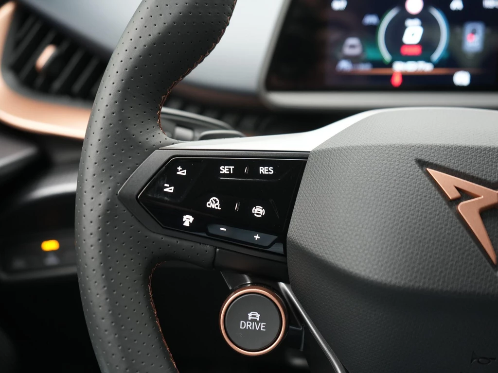 CUPRA Tavascan – foto 16