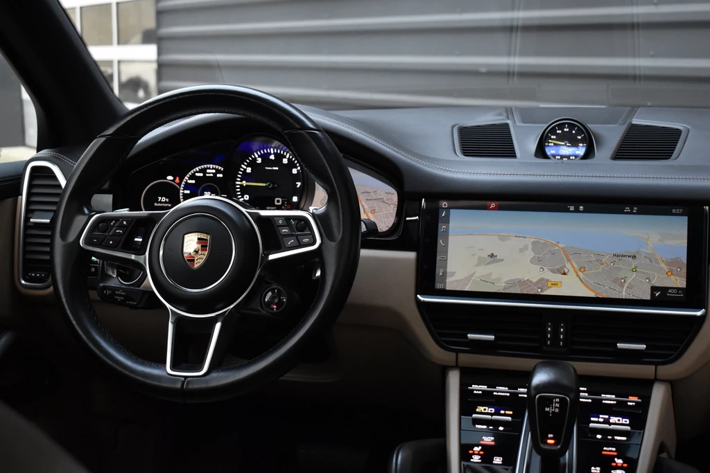Porsche Cayenne – foto 9
