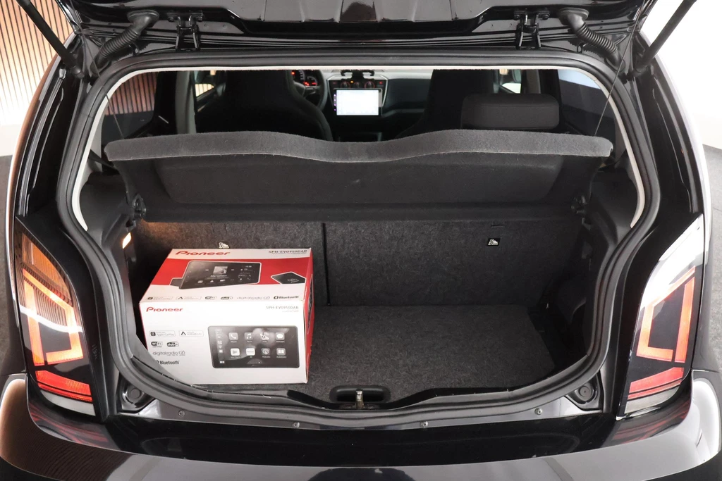Volkswagen up! – foto 32
