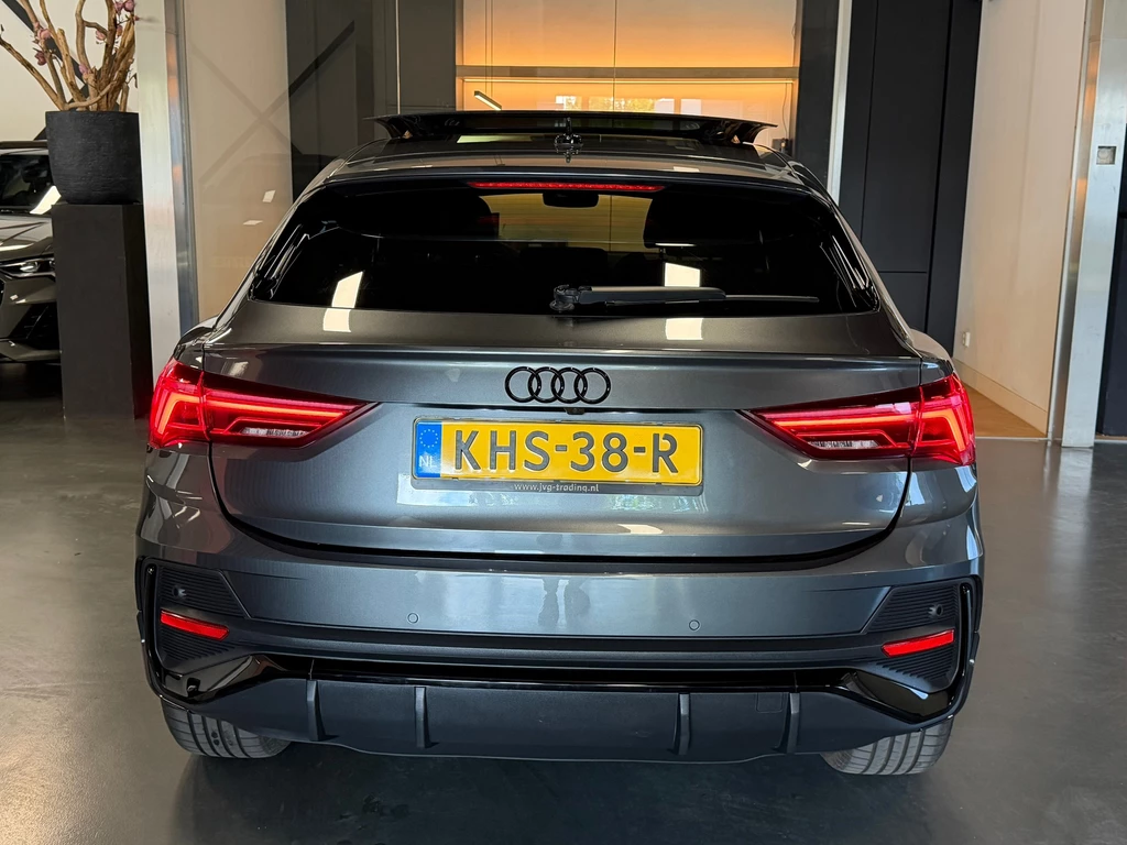 Audi Q3 – foto 8