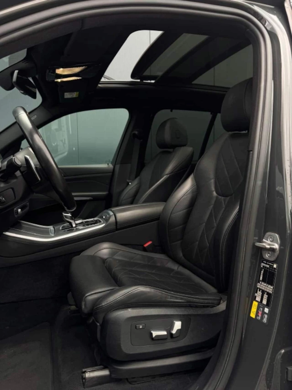 BMW X5 – foto 23