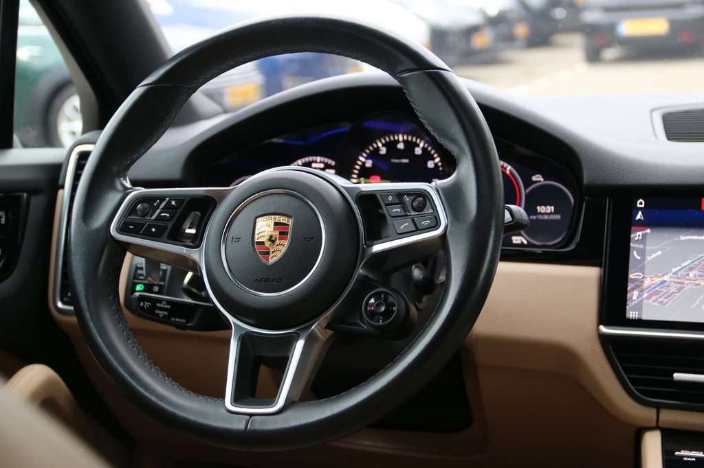 Porsche Cayenne – foto 16