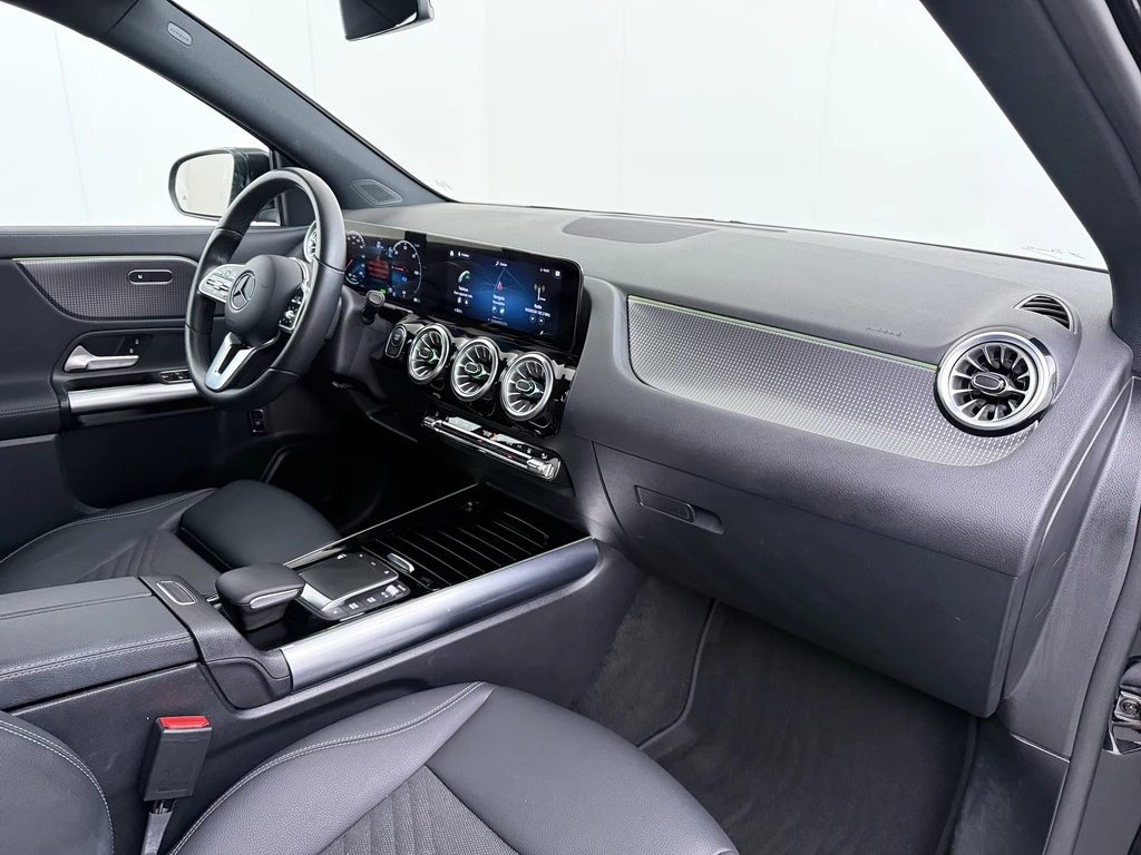 Mercedes-Benz EQA – foto 40