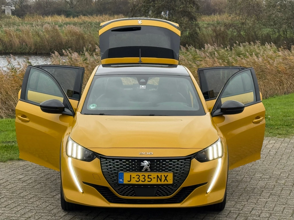 Peugeot 208 – foto 10