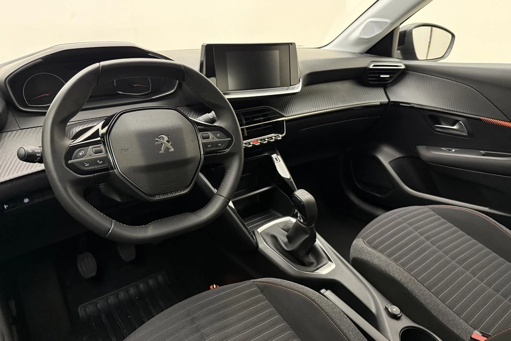 Peugeot 208 – foto 13