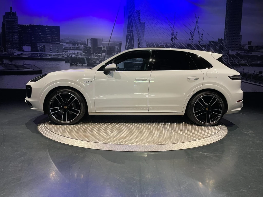 Porsche Cayenne – foto 5