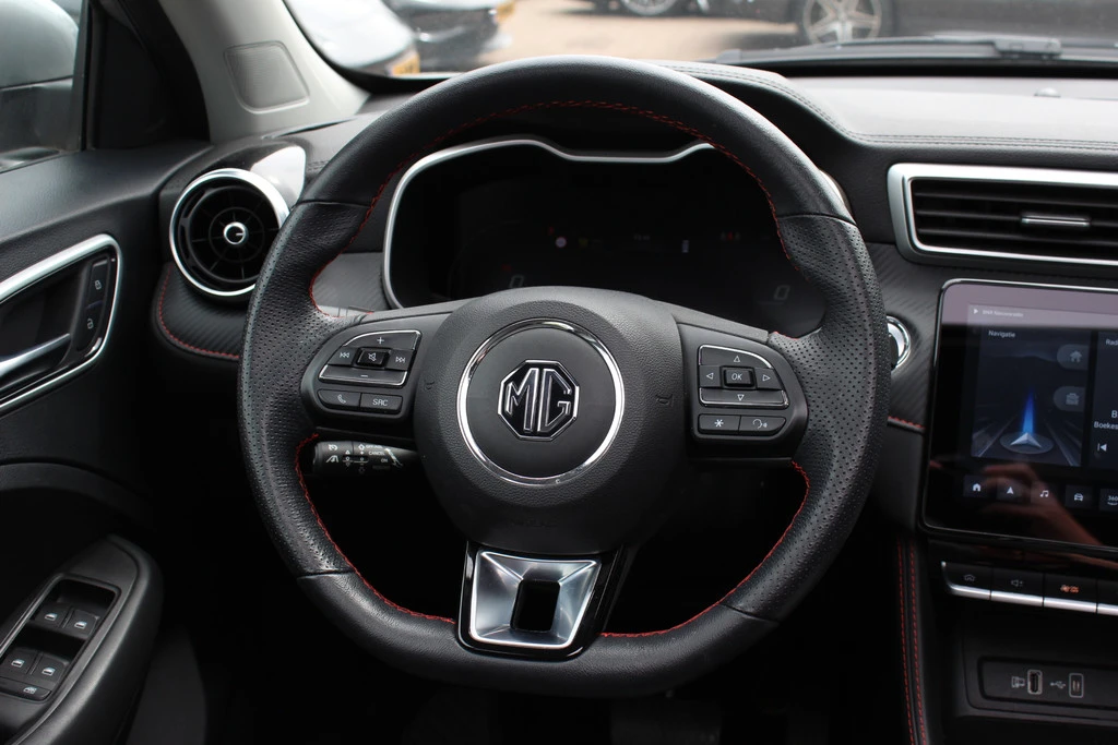 MG ZS EV – foto 19