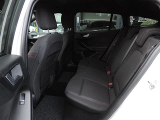 Ford Focus – thumbnail 18