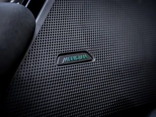 Land Rover Range Rover Velar – thumbnail 23