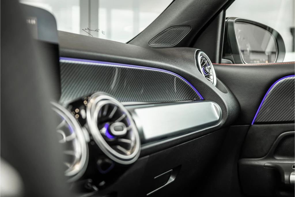 Mercedes-Benz GLB – foto 32