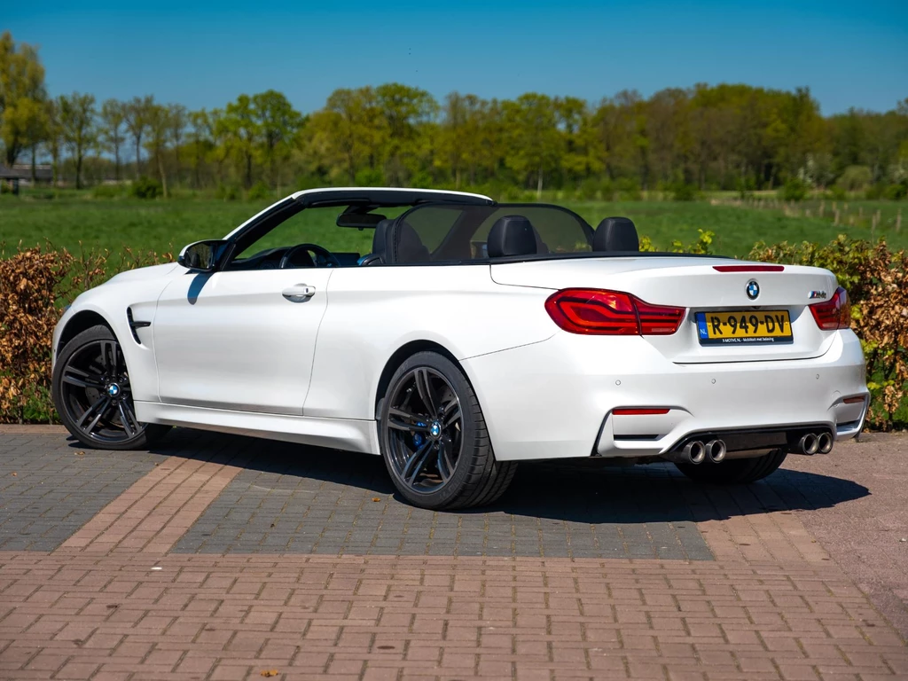 BMW M4 – foto 12