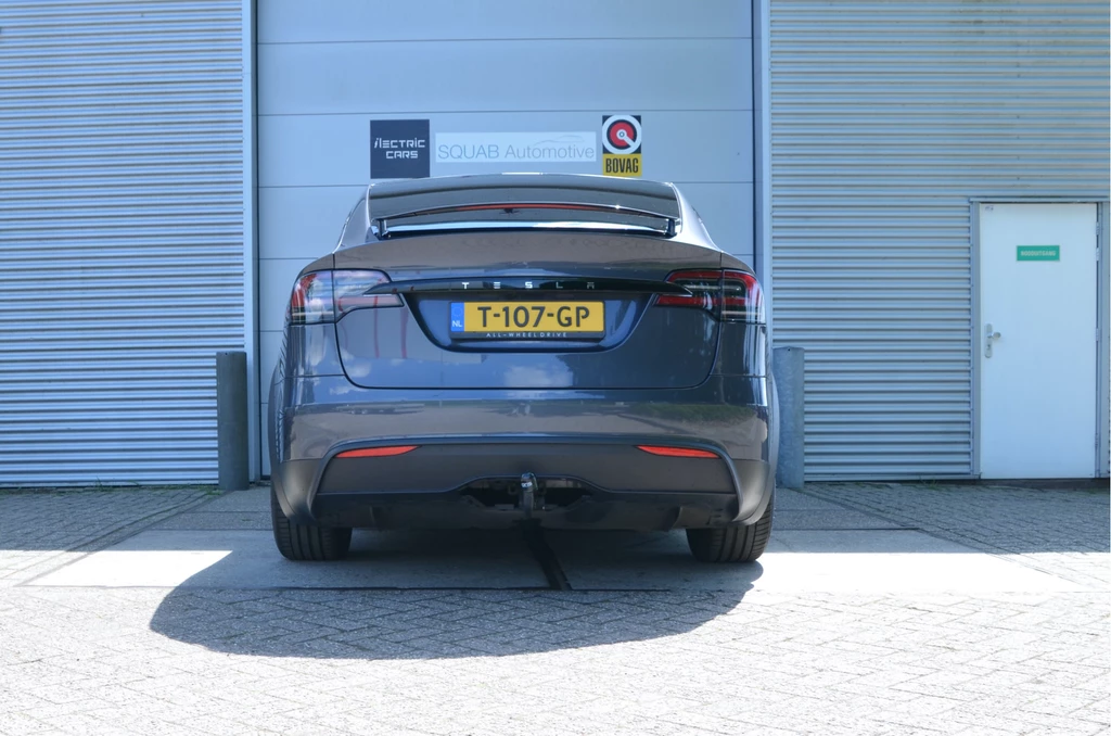 Tesla Model X – foto 3
