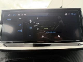Peugeot 208 – thumbnail 25