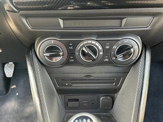 Mazda 2 – thumbnail 18
