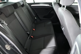 Volkswagen Golf – thumbnail 14
