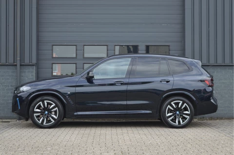 BMW iX3 Executive 80 kWh | SOH 98% | M-PAKKET | PANO | ACC |