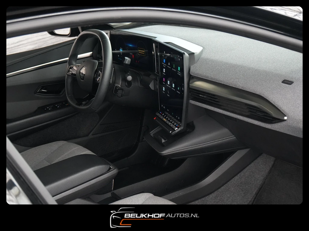 Renault Megane E-Tech – foto 43