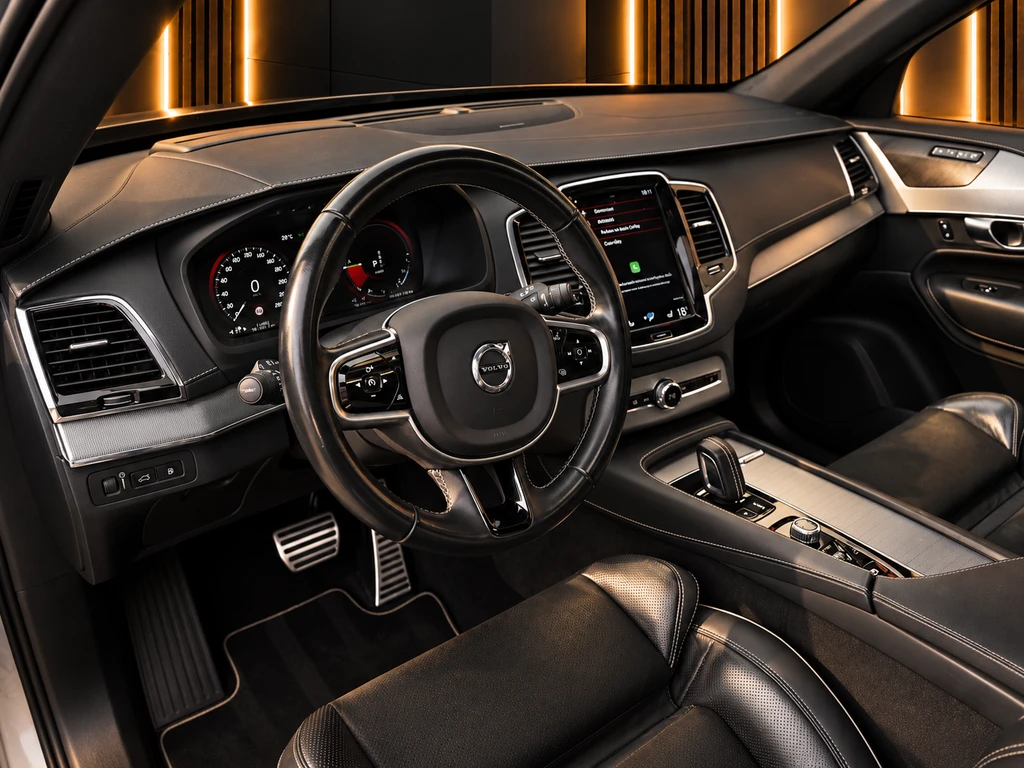 Volvo XC90 – foto 8
