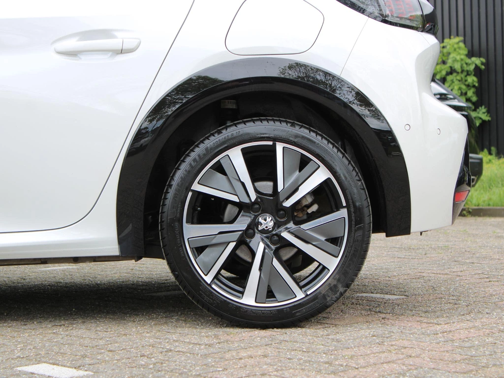 Peugeot 208 – foto 13