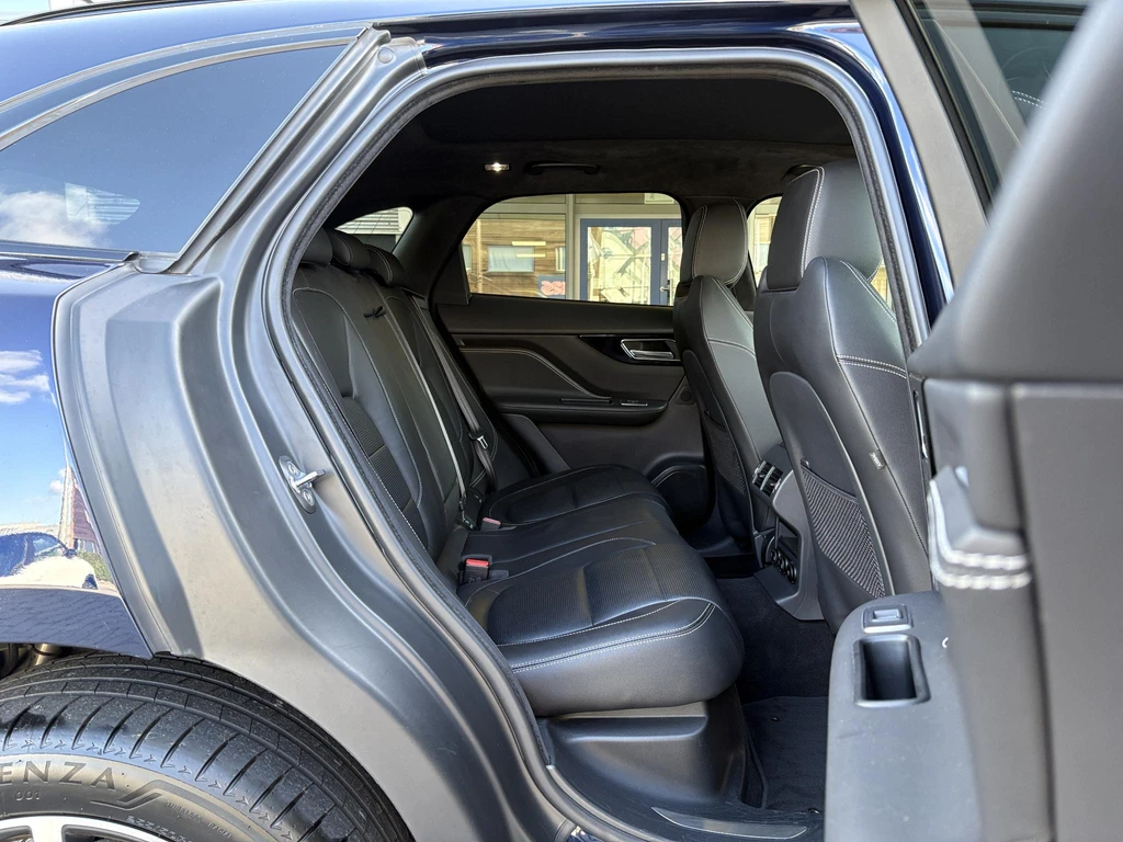 Jaguar F-PACE – foto 10