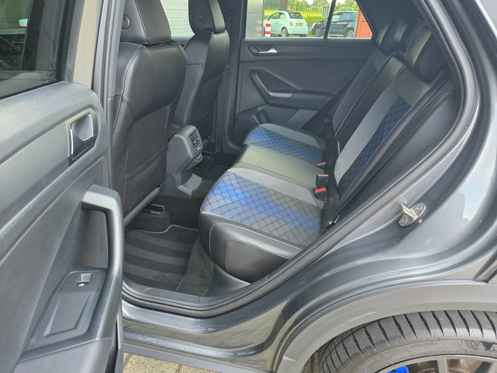 Volkswagen T-Roc – foto 31