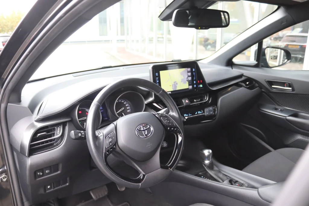 Toyota C-HR – foto 21