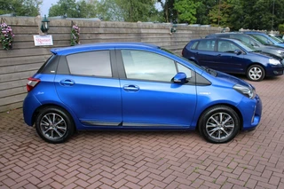 Toyota Yaris – thumbnail 4