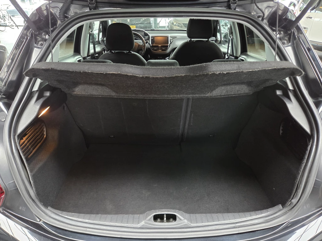 Peugeot 208 – foto 33