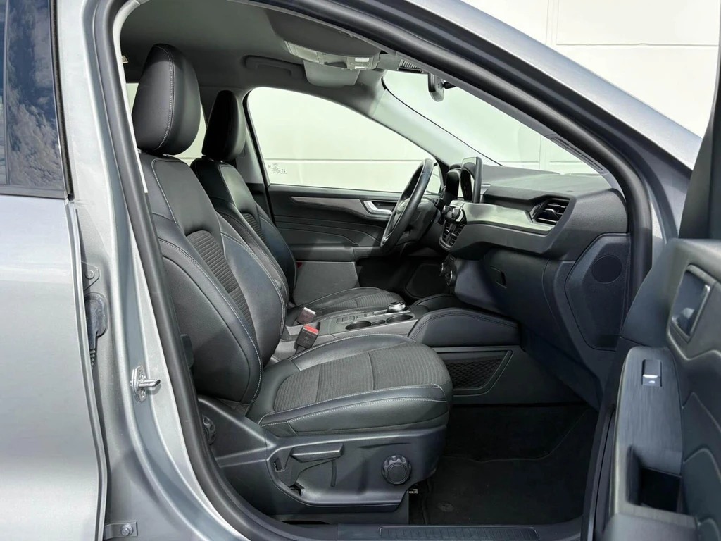 Ford Kuga – foto 28