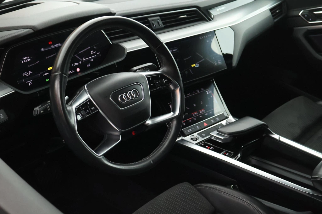 Audi e-tron – foto 8