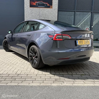 Tesla Model 3 – thumbnail 3