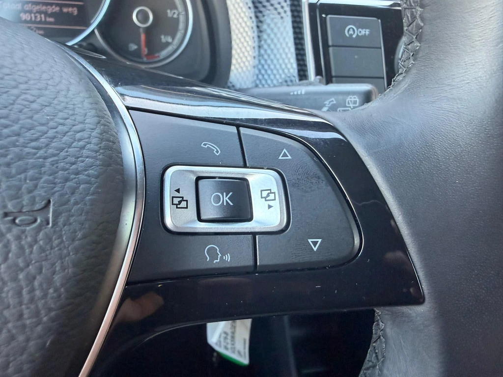 Volkswagen up! – foto 31