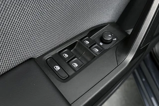 SEAT Leon – thumbnail 24