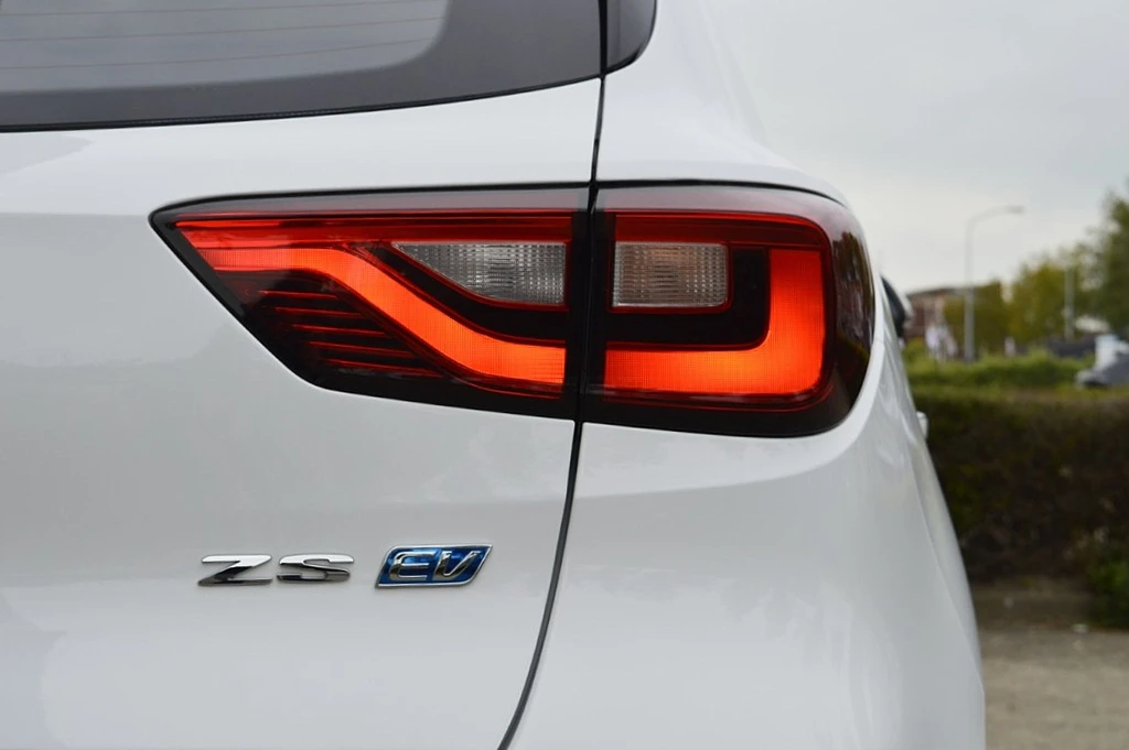 MG ZS EV – foto 8