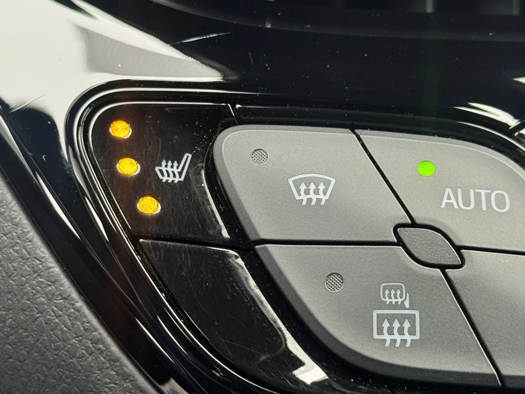 Toyota C-HR – foto 29