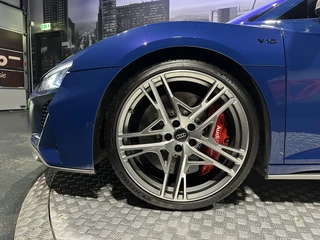 Audi R8 – thumbnail 35