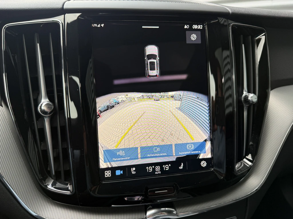 Volvo XC60 – foto 16