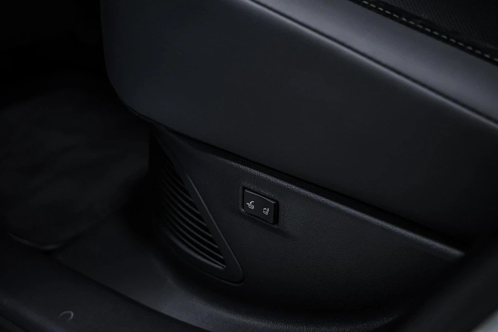 Lexus RX – foto 16