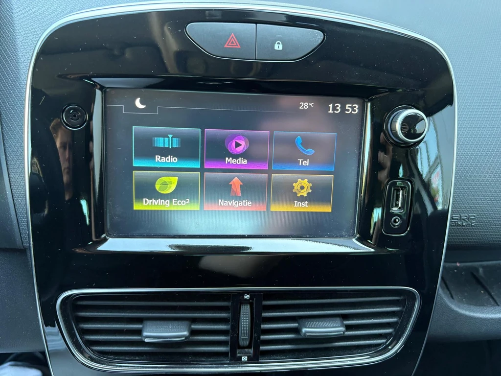 Renault Clio – foto 24