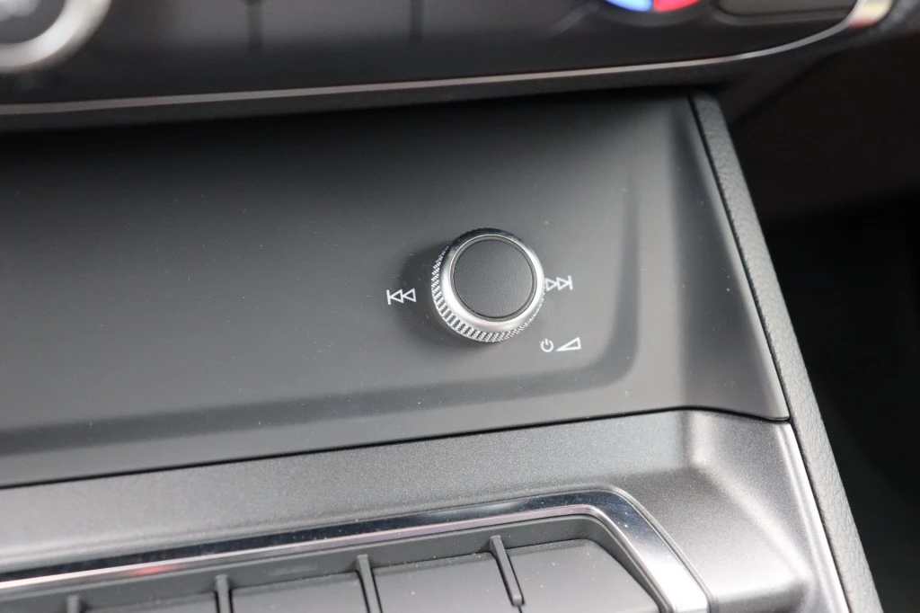 Audi Q3 – foto 40