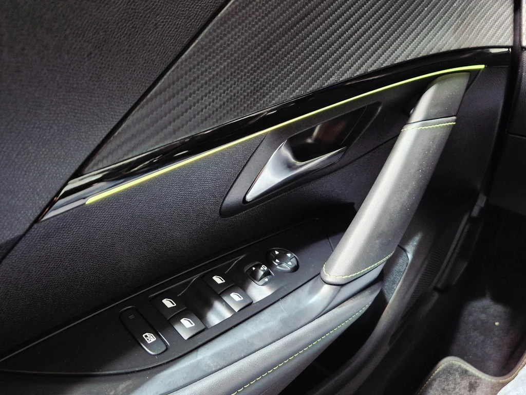Peugeot 208 – foto 45